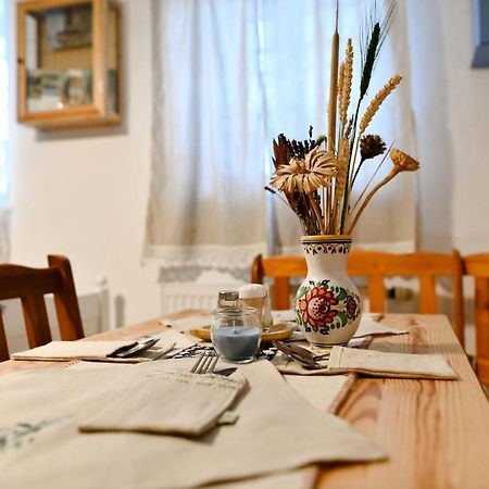 Ubytovanie Na Dedine Chocholna-Velcice Exterior foto